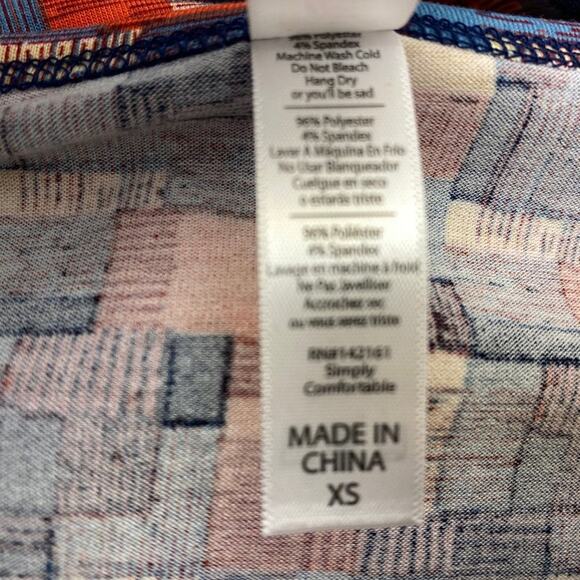 LuLaRoe Classic T T-Shirt Size XS Scoop Neck Shirt NWT NEW Tee Shirt Patriotic - Picture 7 of 8